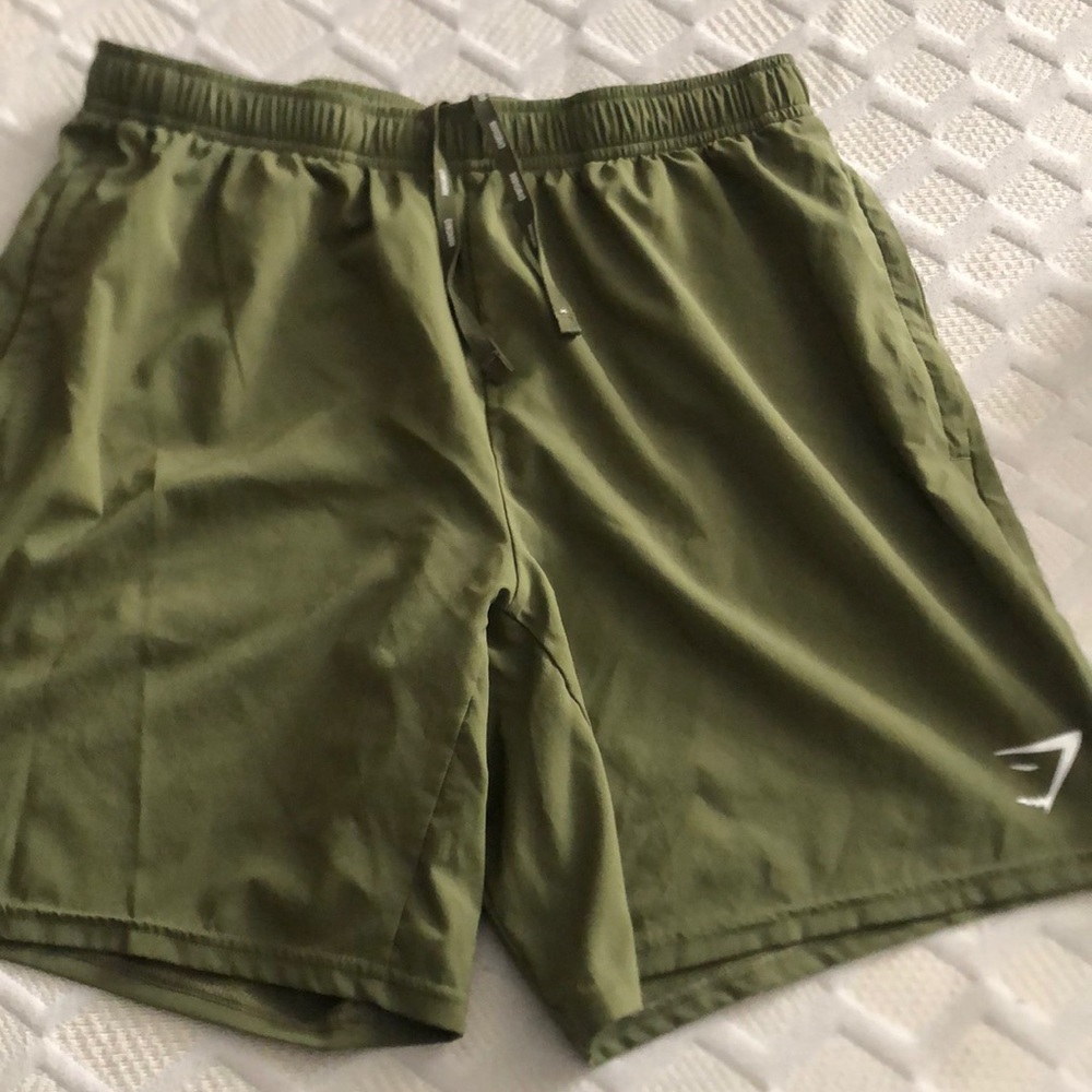 Olive green shorts gym shark